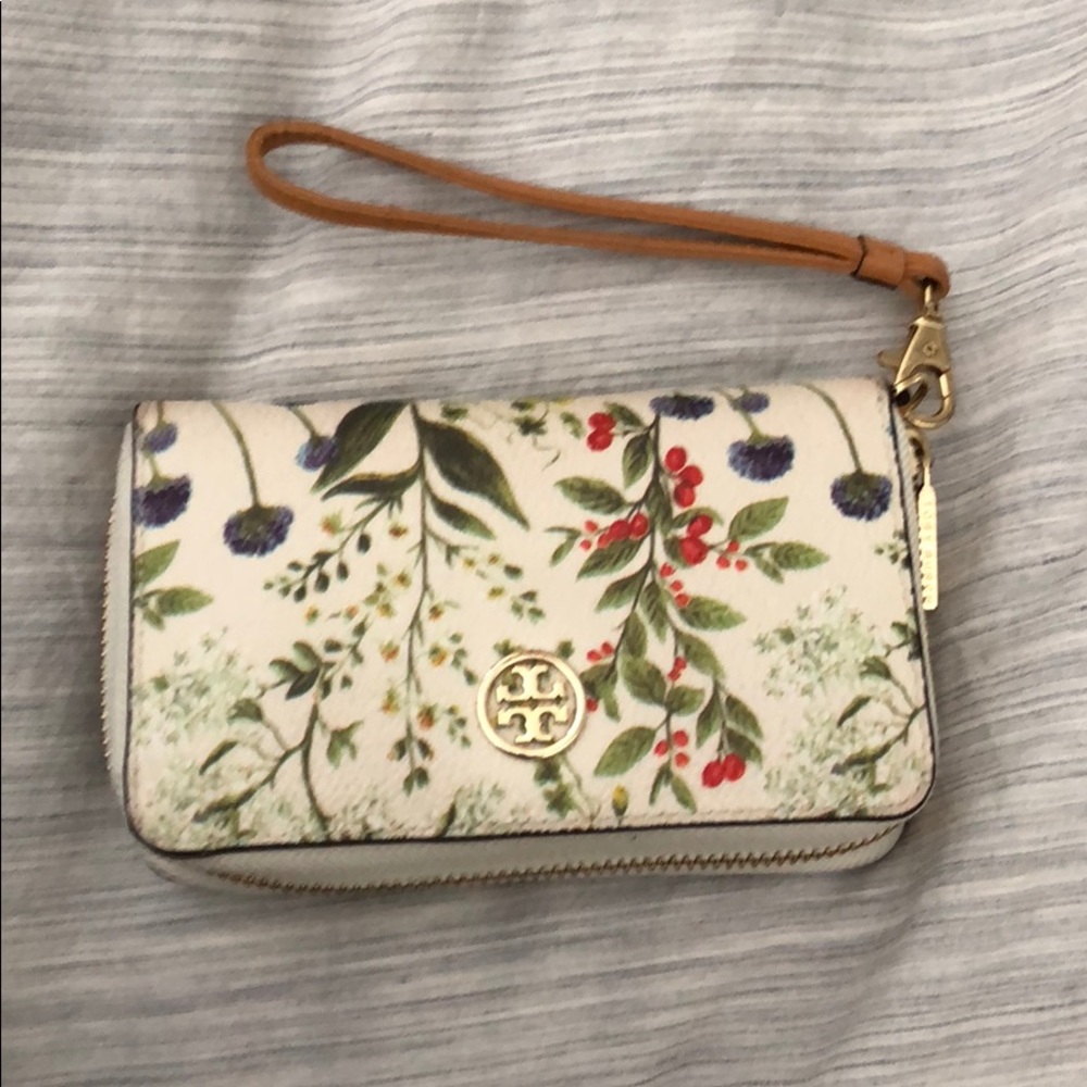 Tory Burch wristlet